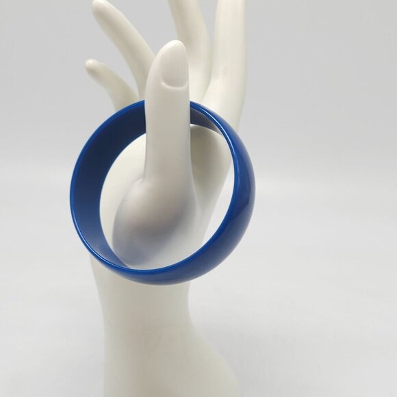 Vintage Blue Lucite Wide Bangle Bracelet Boho - Picture 2 of 5